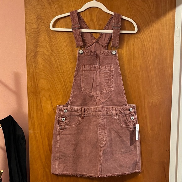 American Eagle Outfitters Dresses & Skirts - American Eagle Outfitters Mauve Corduroy Dress